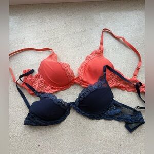 Bundle of Natori Feathers Bras - 32B; message for colors available